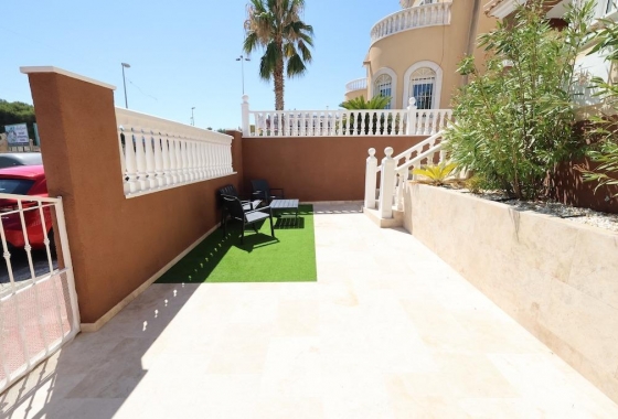 Rynek wtórny - Villa - Orihuela Costa - Las Filipinas