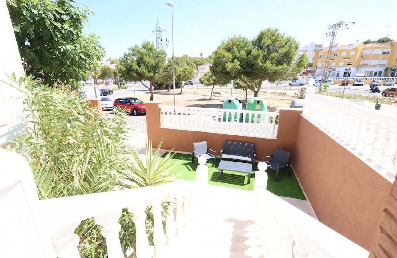 Rynek wtórny - Villa - Orihuela Costa - Las Filipinas