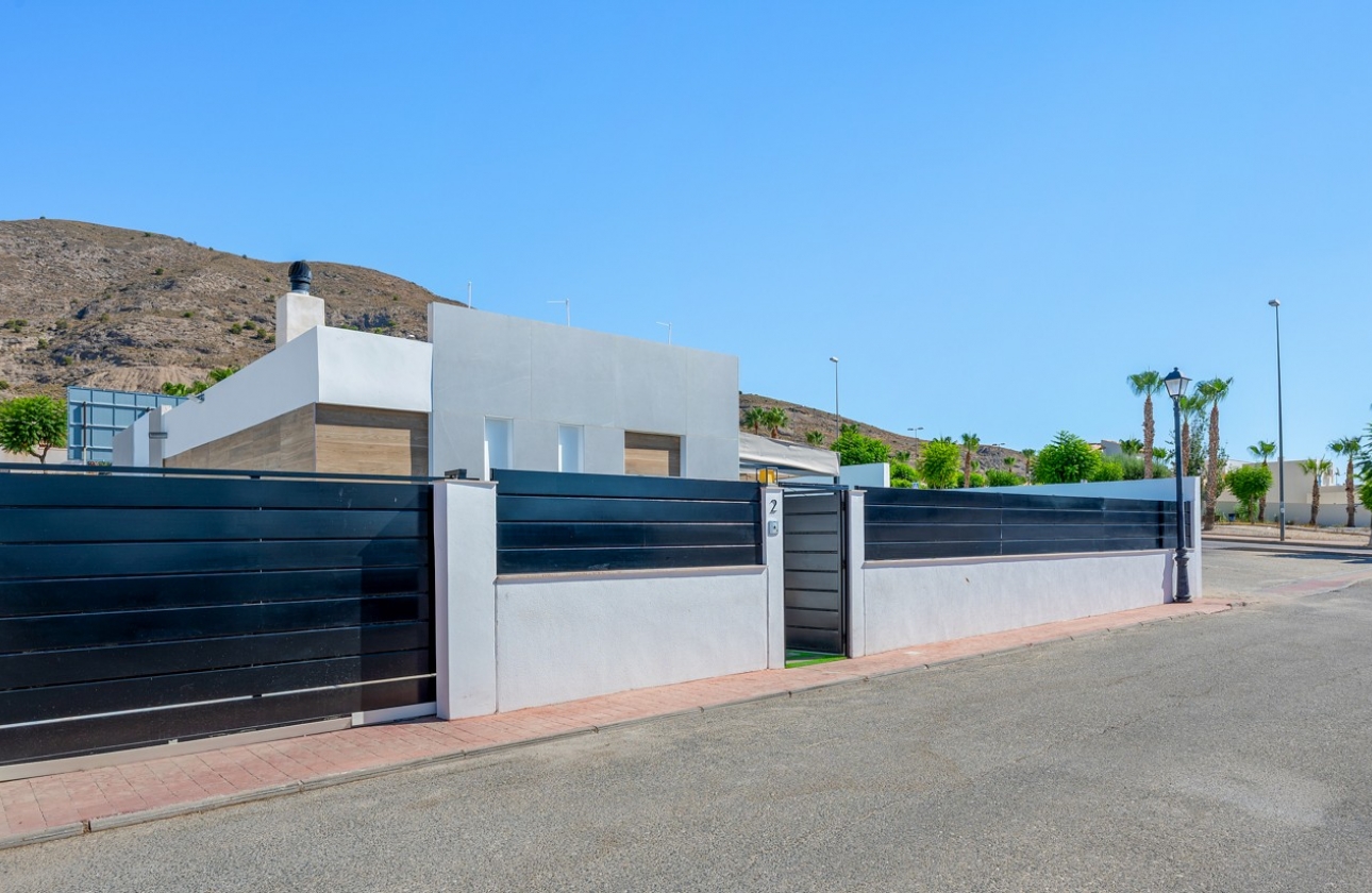 Reventa - Villa - Fortuna - Urbanizacion Las Kalendas