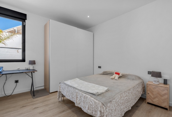 Reventa - Villa - Fortuna - Urbanizacion Las Kalendas