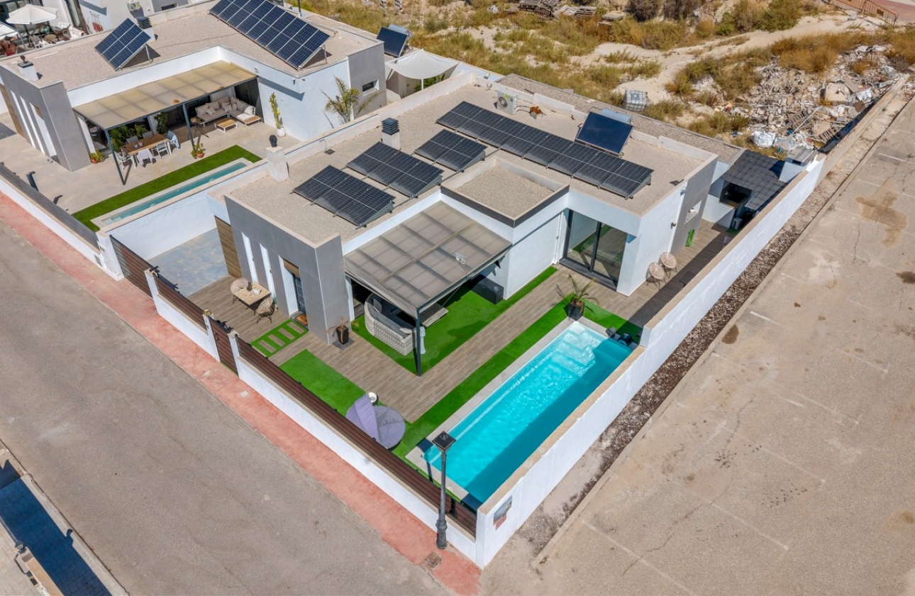Reventa - Villa - Fortuna - Urbanizacion Las Kalendas