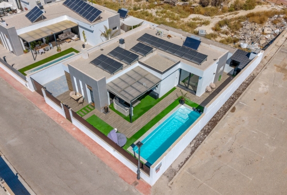 Reventa - Villa - Fortuna - Urbanizacion Las Kalendas