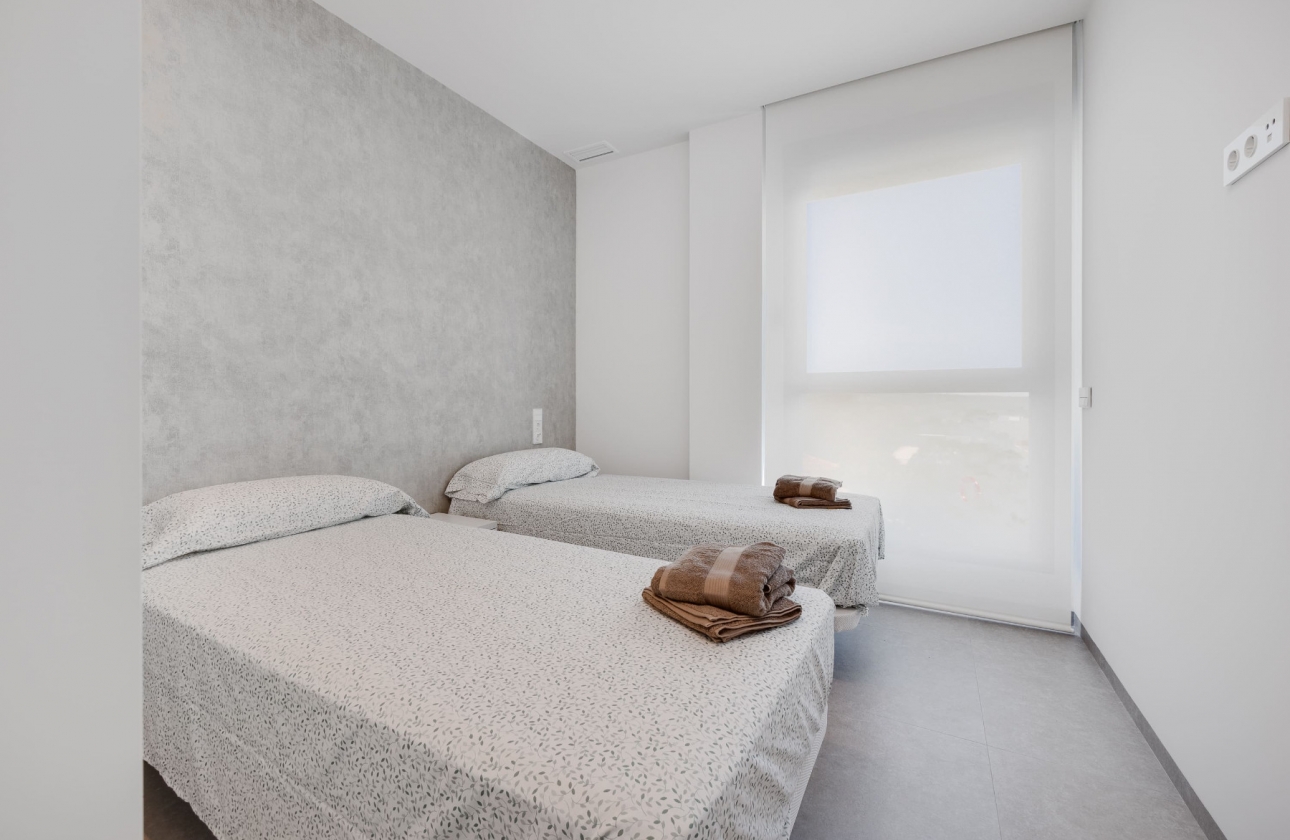 Resale - Apartment - Orihuela Costa - Las Colinas Golf and Country Club