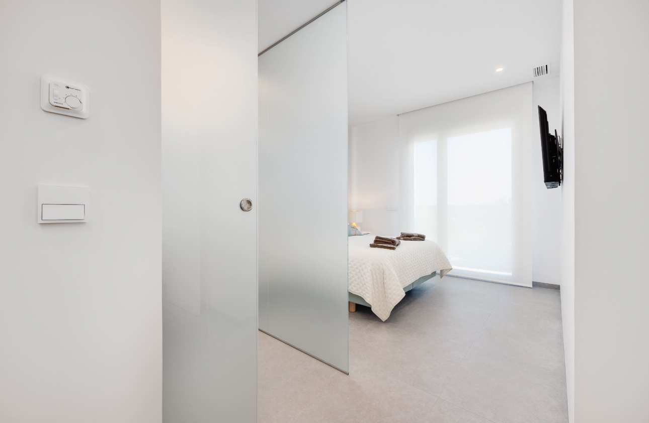 Resale - Apartment - Orihuela Costa - Las Colinas Golf and Country Club