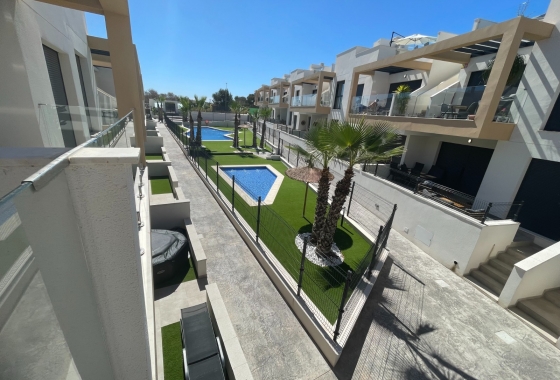 Resale - Apartment - Orihuela Costa - Pau 26
