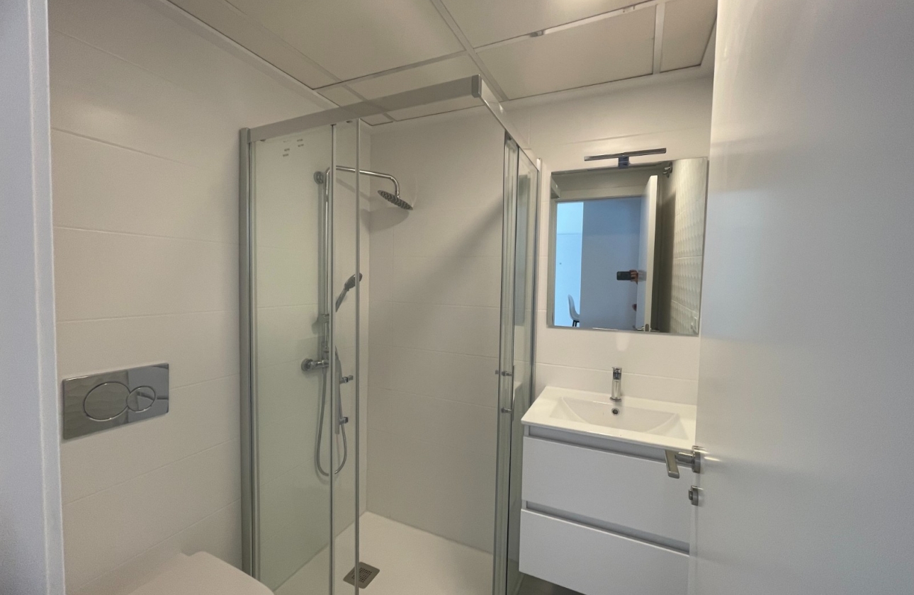 Resale - Apartment - Orihuela Costa - Pau 26