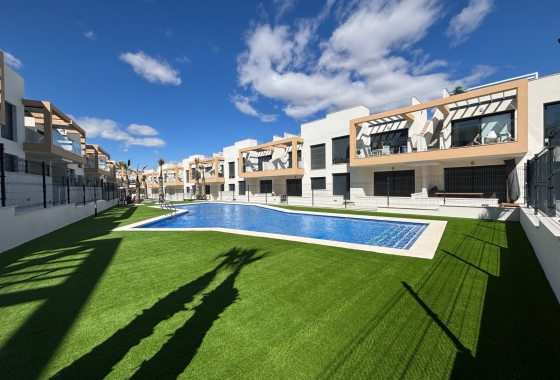 Resale - Apartment - Orihuela Costa - Pau 26