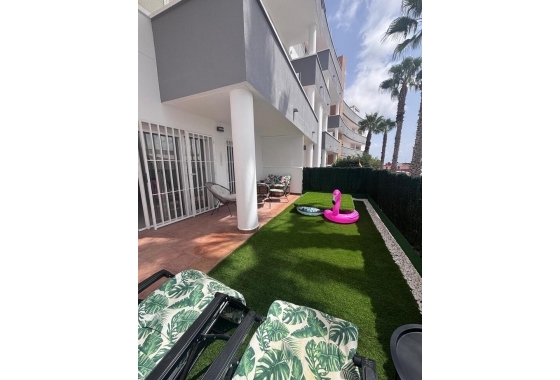 Resale - Apartment - Orihuela Costa - La fuente