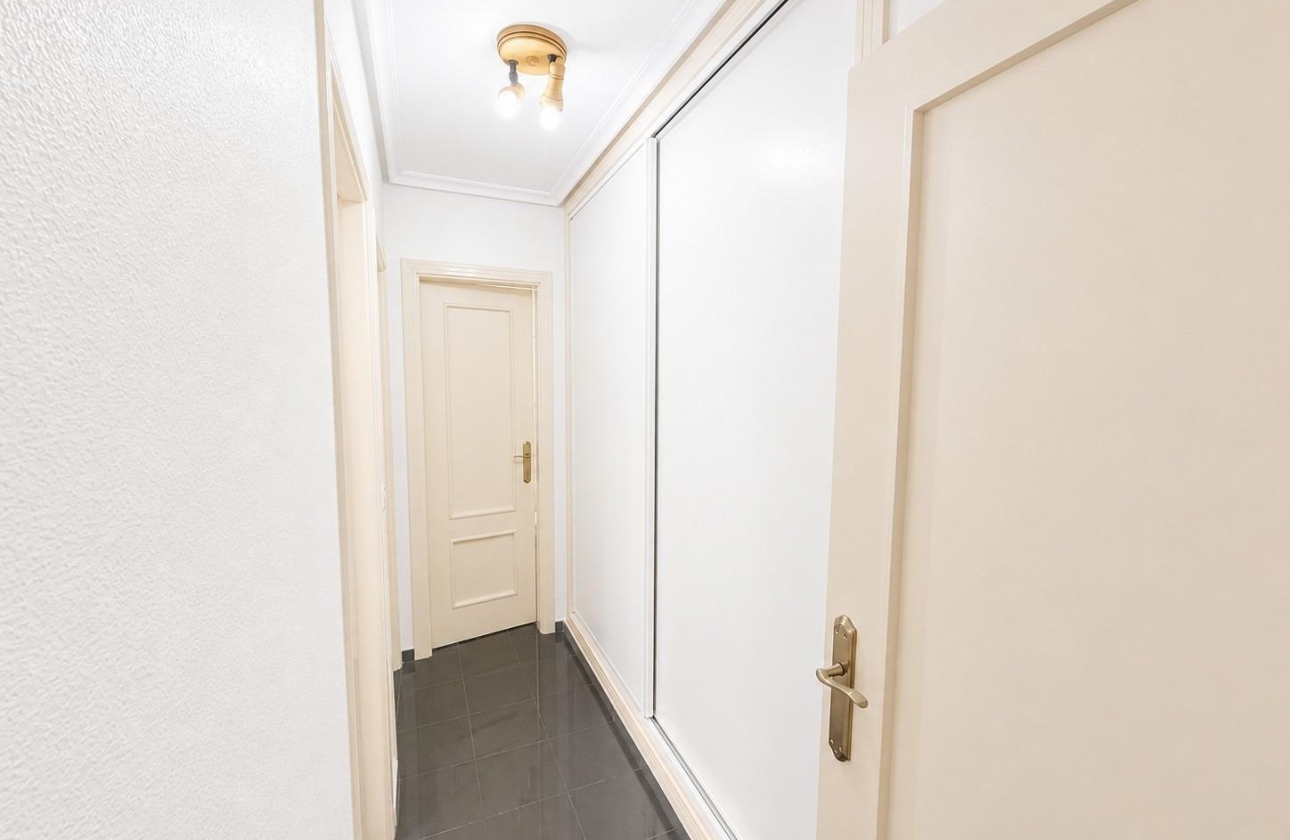Resale - Penthouse - Torrevieja - Playa de los Locos