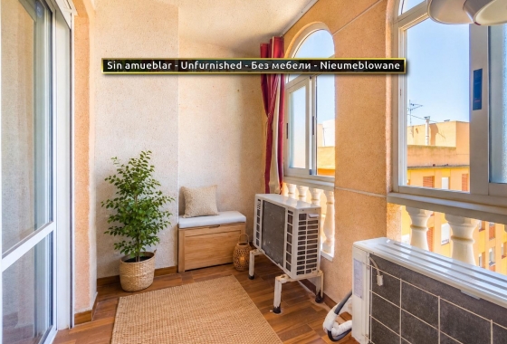 Resale - Apartment - Torrevieja - Parque de las Naciones