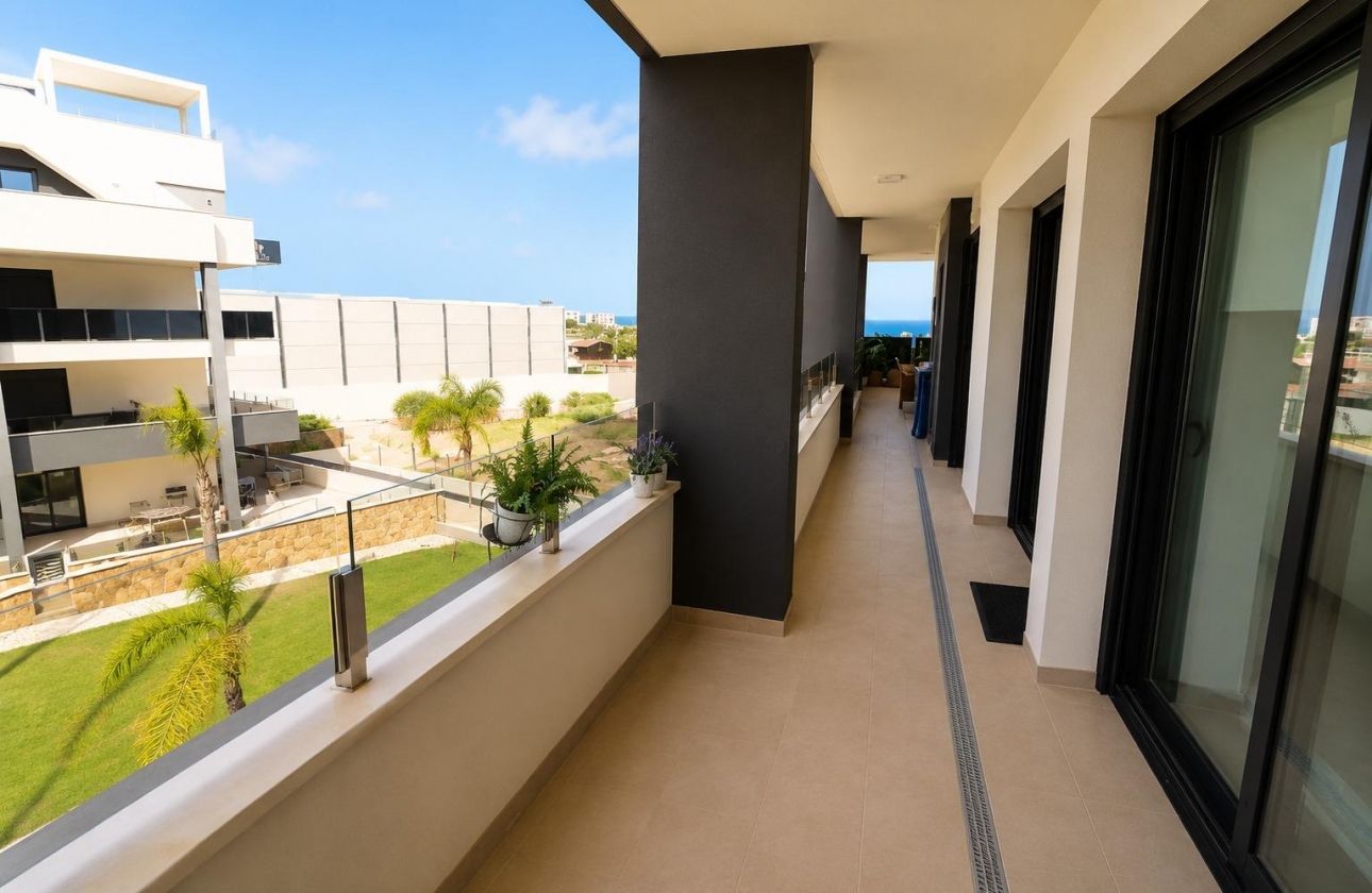 Resale - Apartment - Orihuela Costa - Punta Prima
