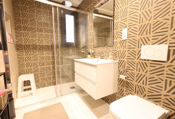 Resale - Apartment - Orihuela Costa - Punta Prima