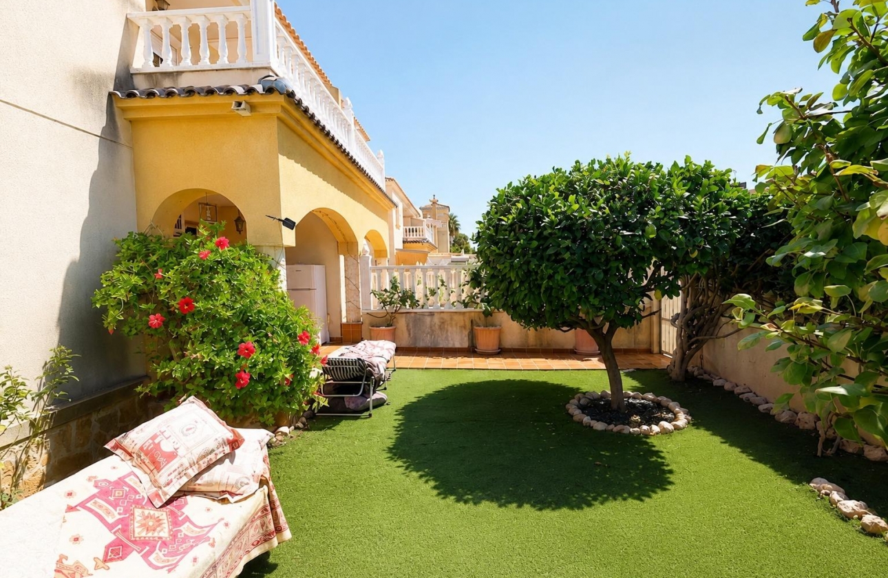 Resale - Apartment - Orihuela Costa - Lomas de Cabo Roig