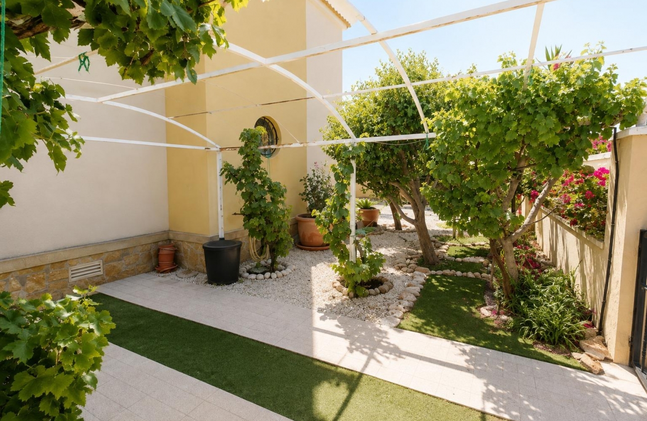 Resale - Apartment - Orihuela Costa - Lomas de Cabo Roig