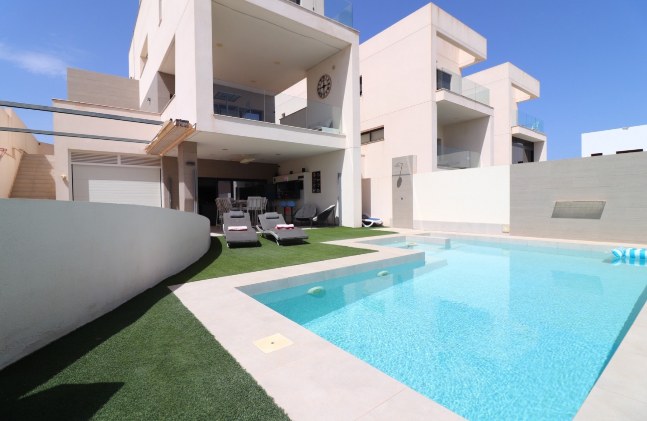 Resale - Villa - Benijofar - Benijofar - Village