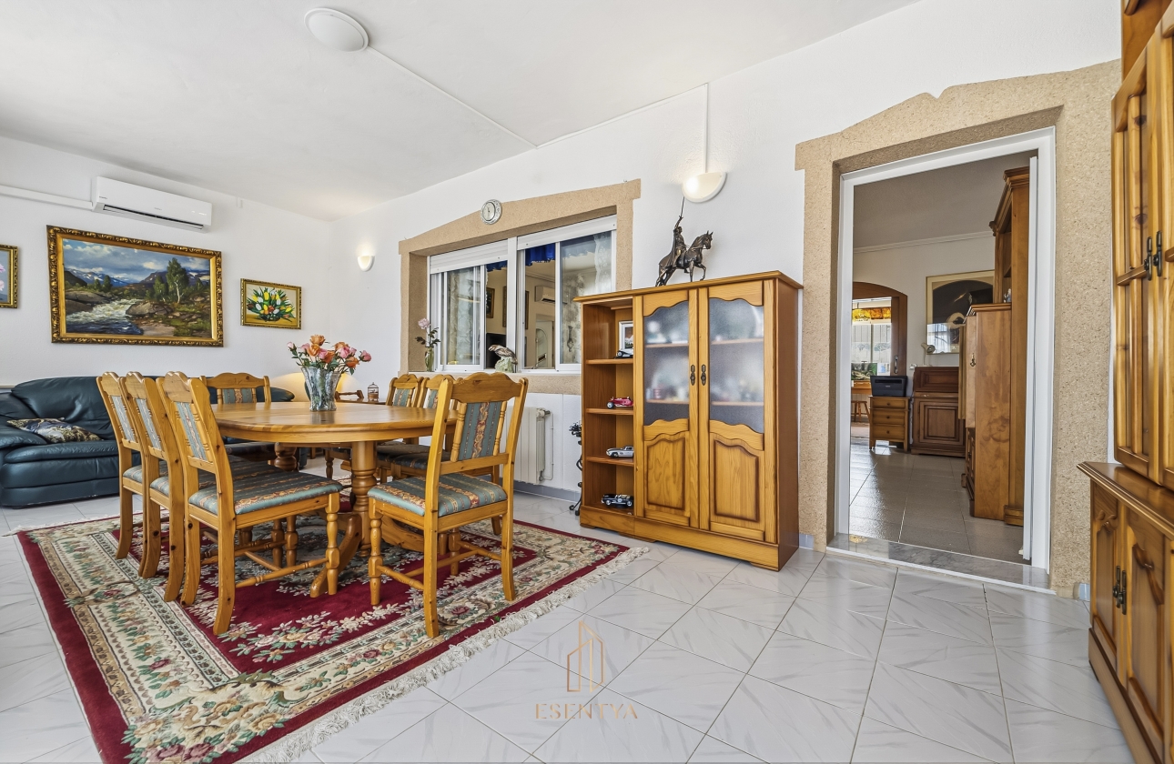 Resale - Villa - Ciudad Quesada - Centro
