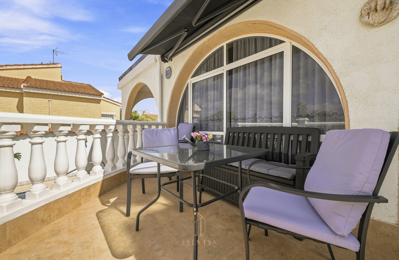 Resale - Villa - Ciudad Quesada - Centro