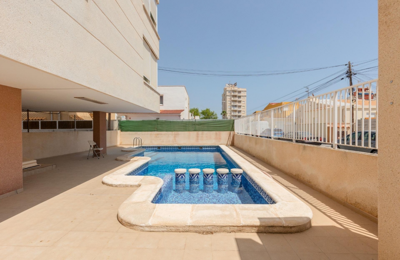 Rynek wtórny - Apartament - Torrevieja - Nueva Torrevieja