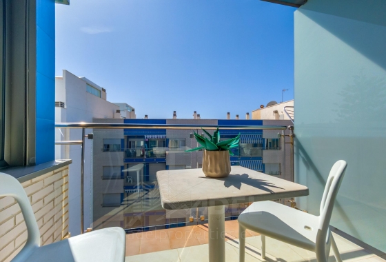 Resale - Apartment - Torrevieja - Playa de los Locos