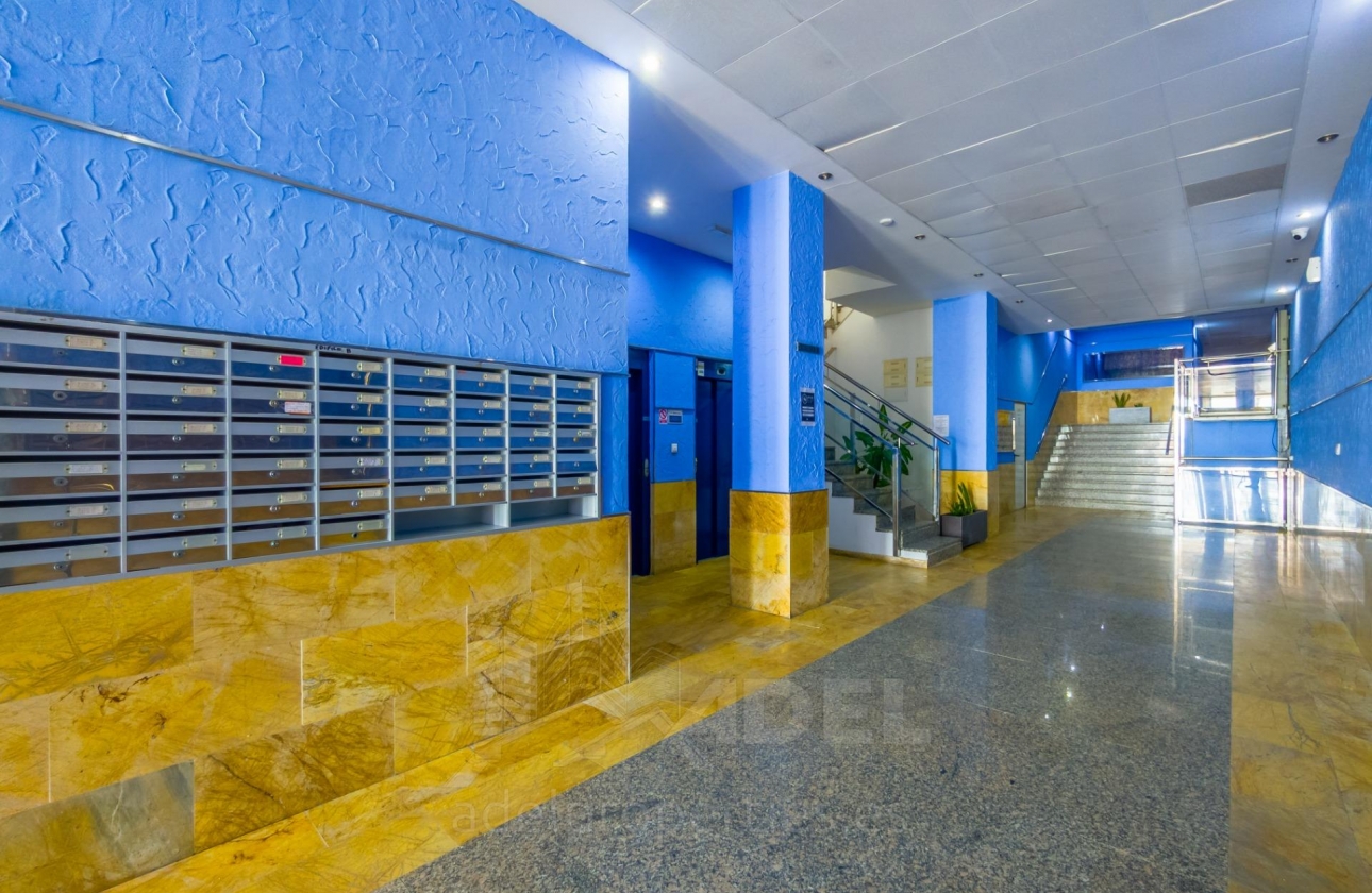 Resale - Apartment - Torrevieja - Playa de los Locos