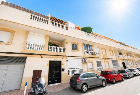 Rynek wtórny - Apartament - Torrevieja - Estacion de autobuses