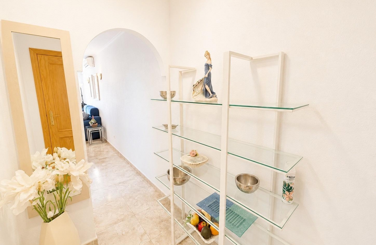 Resale - Apartment - Torrevieja - Playa del Cura