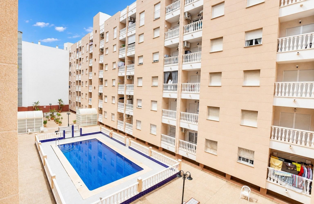 Resale - Apartment - Torrevieja - Playa del Cura