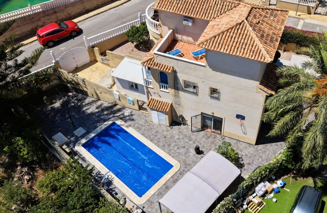 Resale - Villa - Orihuela Costa - Costa Blanca