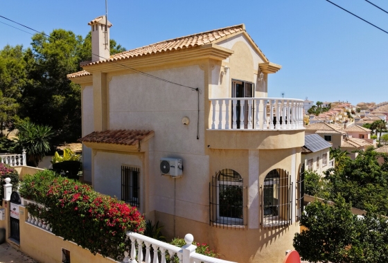 Resale - Villa - Orihuela Costa - Costa Blanca
