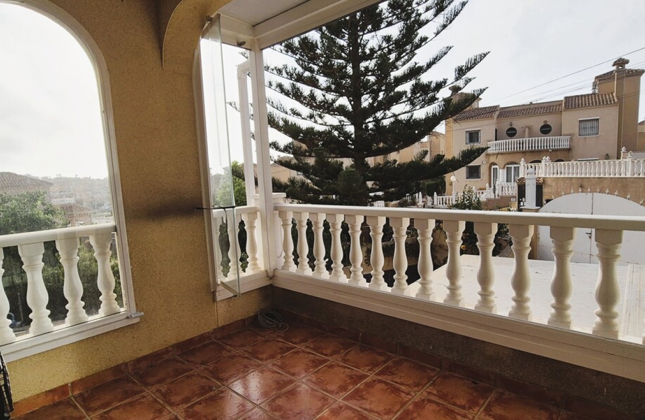 Resale - Villa - Orihuela Costa - Costa Blanca