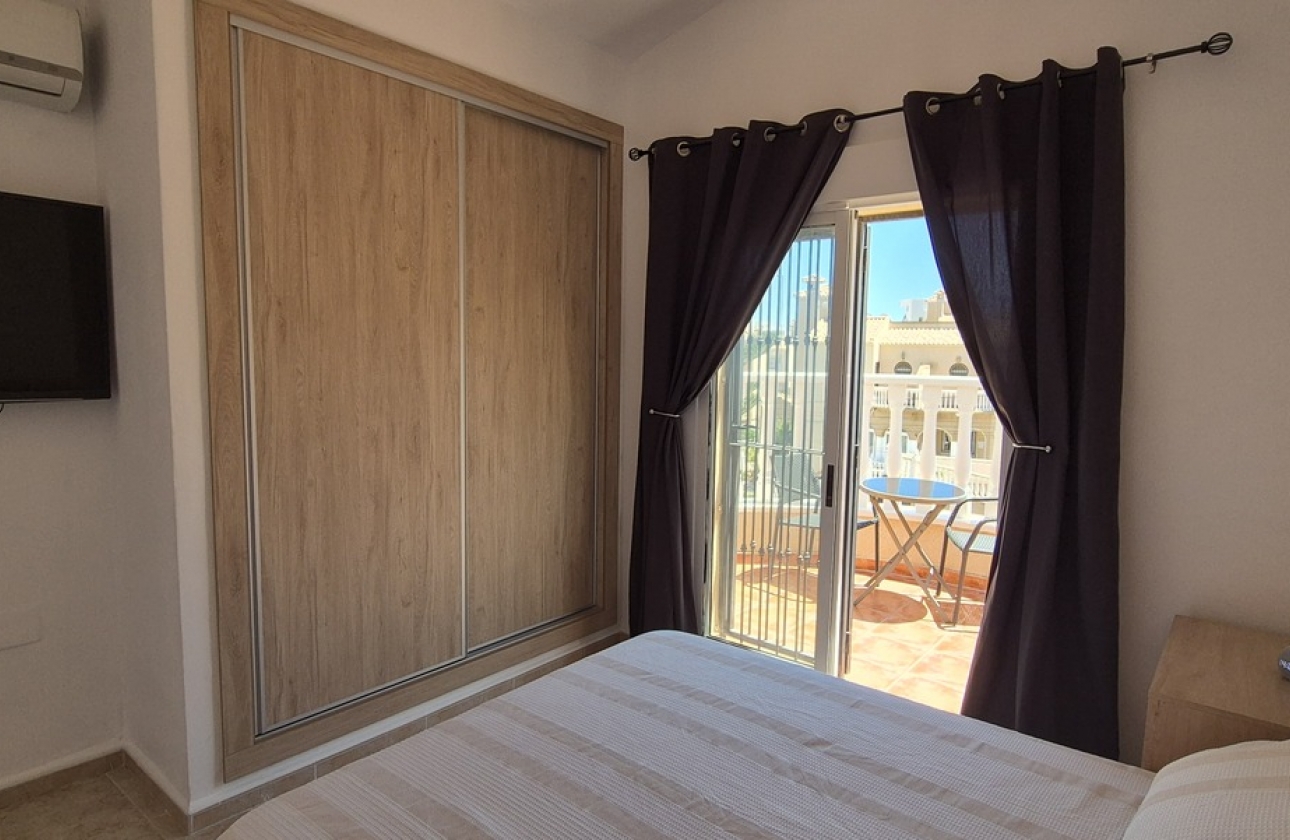 Resale - Villa - Orihuela Costa - Costa Blanca