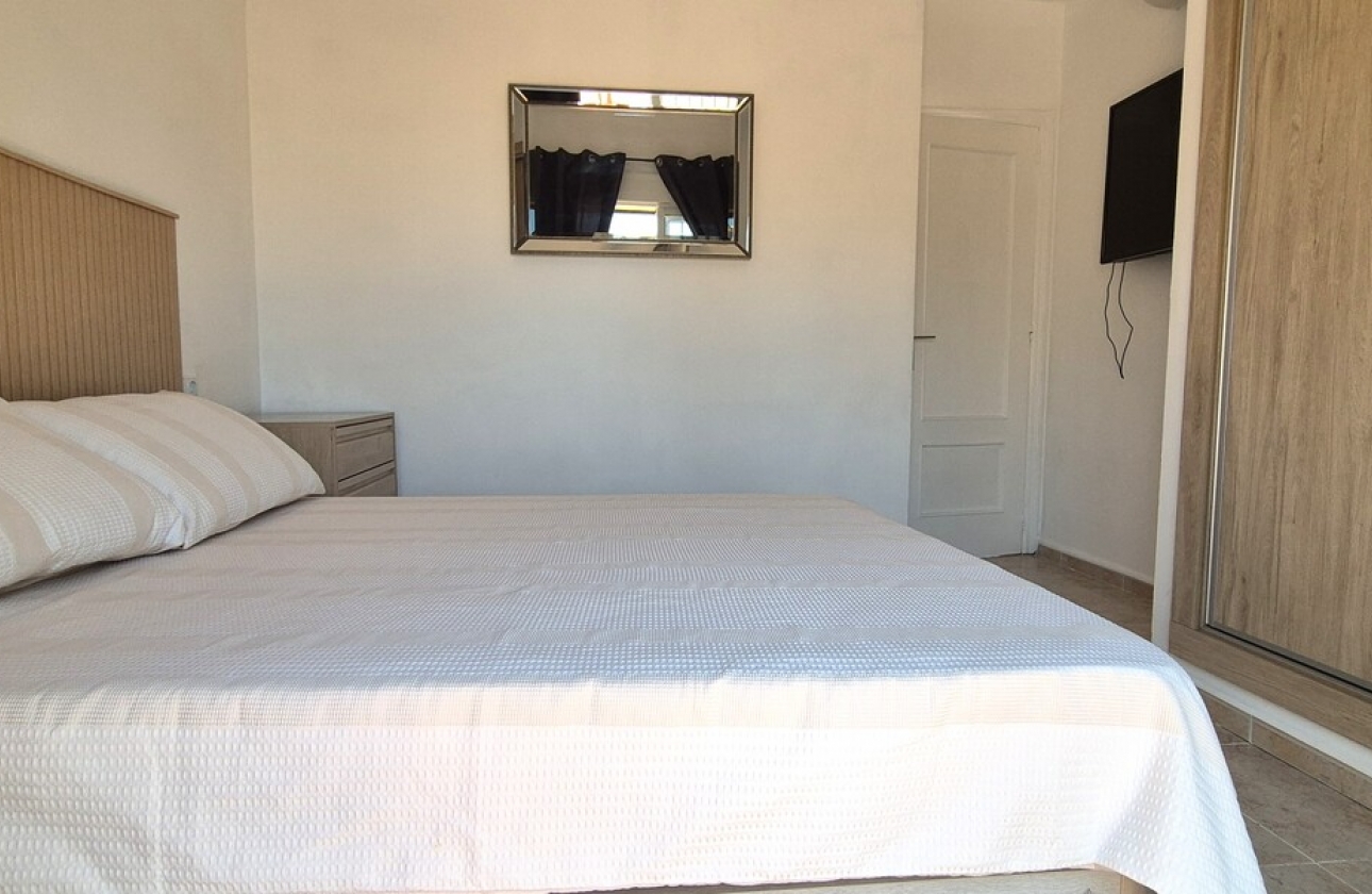 Resale - Villa - Orihuela Costa - Costa Blanca