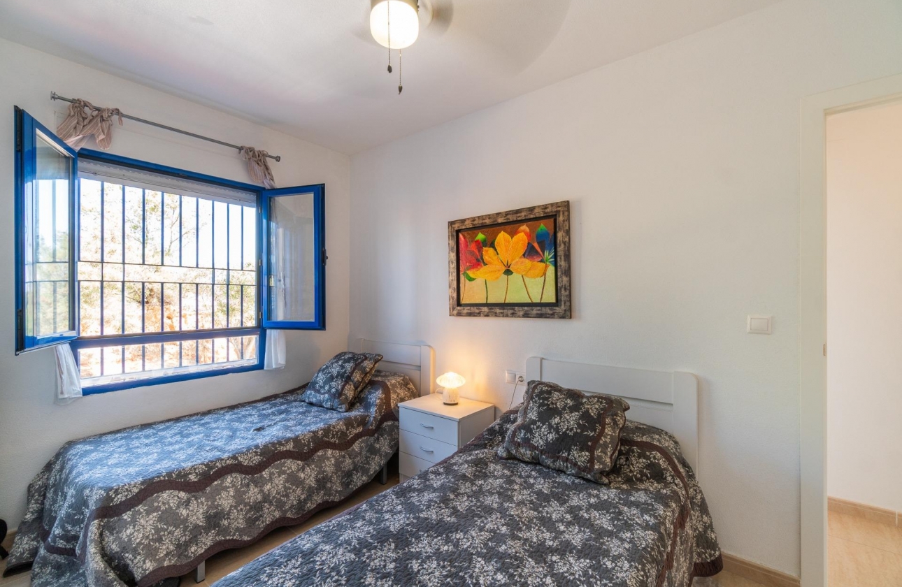 Resale - Apartment - Orihuela Costa - Altos de Campoamor
