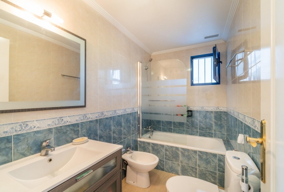 Resale - Apartment - Orihuela Costa - Altos de Campoamor