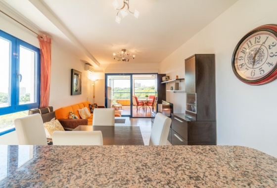Resale - Apartment - Orihuela Costa - Altos de Campoamor