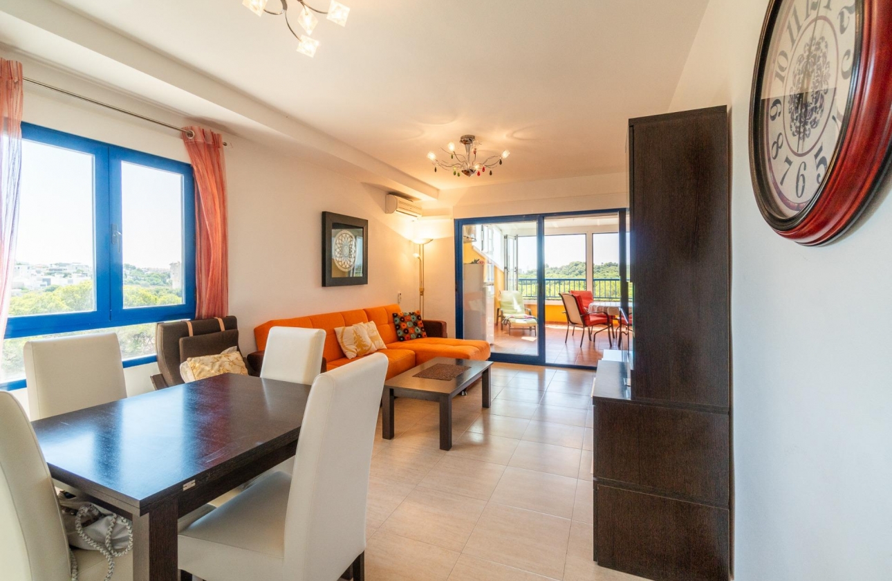 Resale - Apartment - Orihuela Costa - Altos de Campoamor
