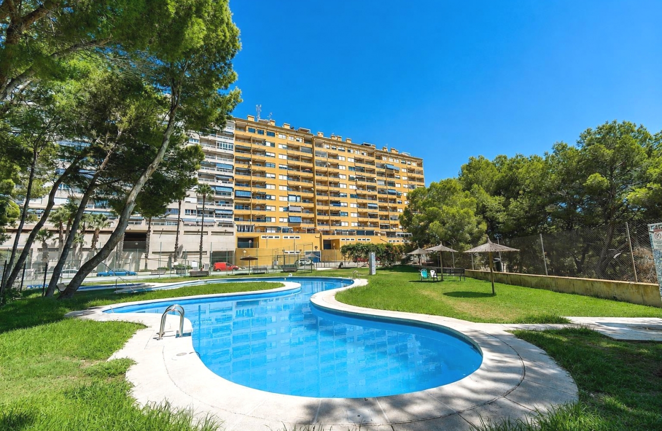 Resale - Apartment - Orihuela Costa - Altos de Campoamor