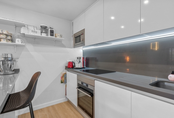 Resale - Apartment - Villamartín - Lomas del Golf