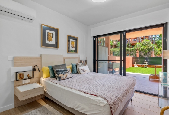 Resale - Apartment - Villamartín - Lomas del Golf