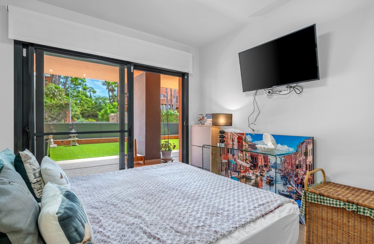 Resale - Apartment - Villamartín - Lomas del Golf