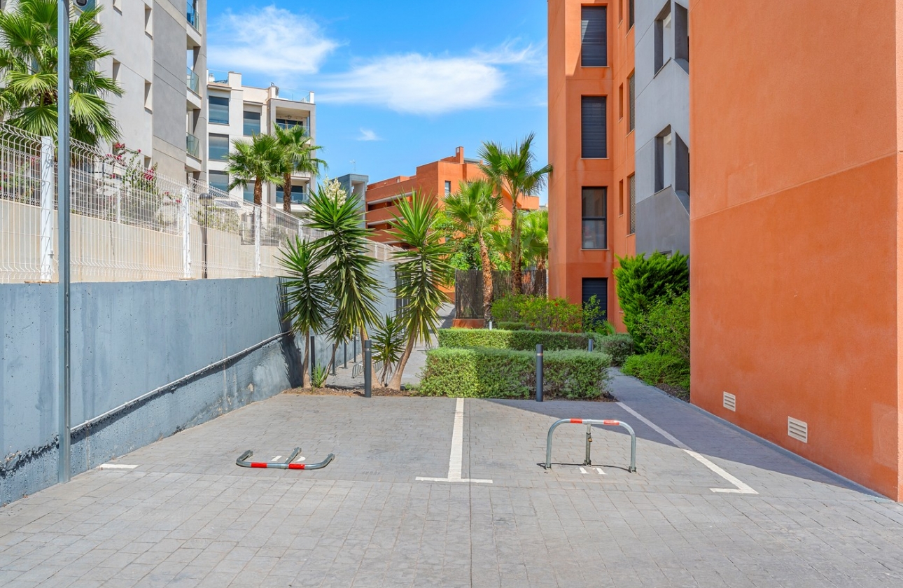 Resale - Apartment - Villamartín - Lomas del Golf