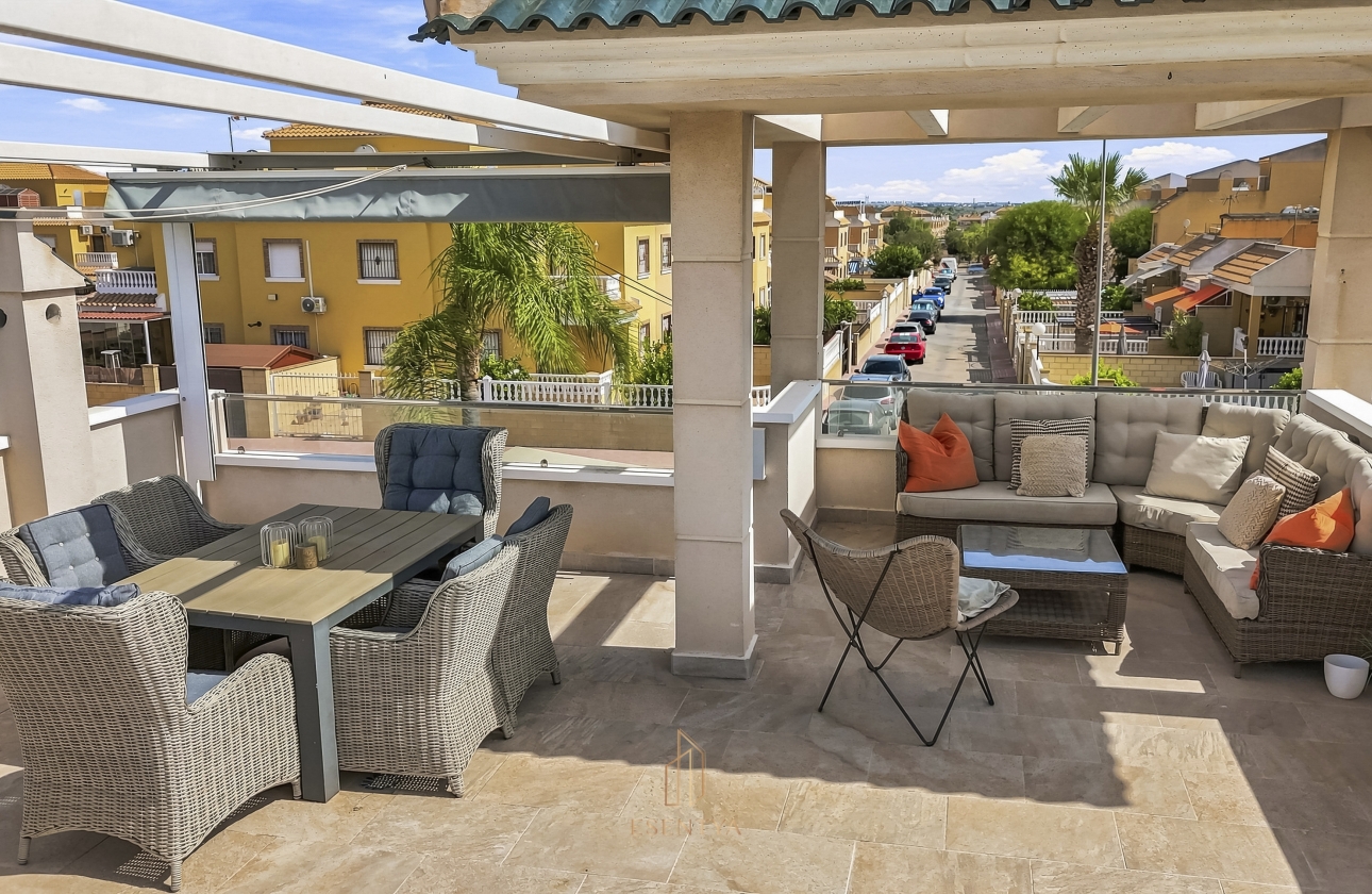 Resale - Villa - Ciudad Quesada - Doña pepa
