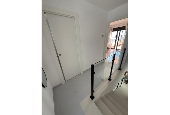 Resale - Villa - Orihuela Costa - Vistabella Golf