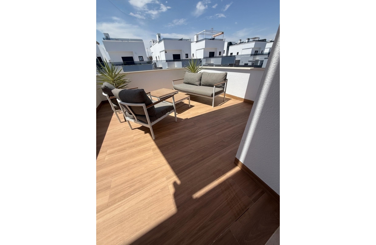 Resale - Villa - Orihuela Costa - Vistabella Golf