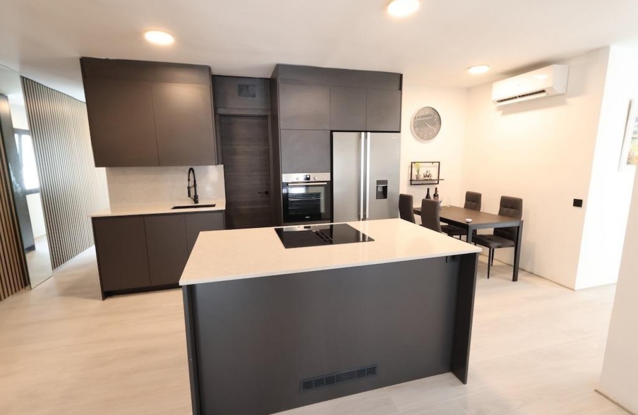 Reventa - Ático - Torrevieja