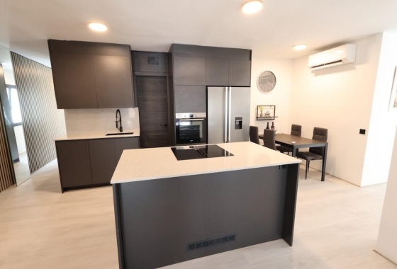 Reventa - Ático - Torrevieja