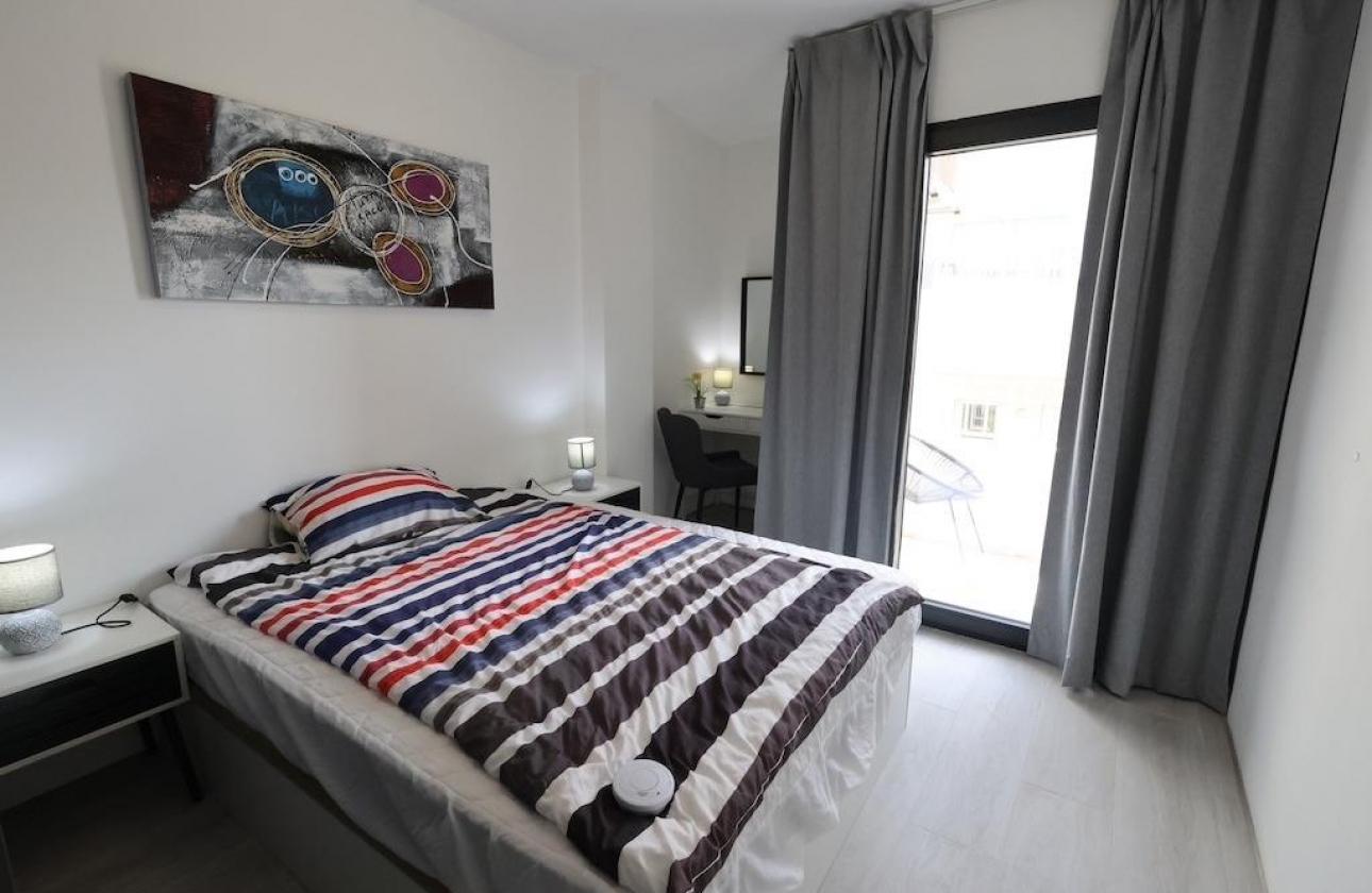 Reventa - Ático - Torrevieja