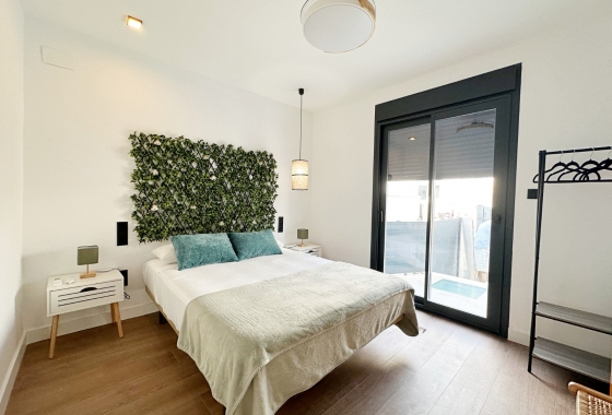 Resale - Townhouse - Torrevieja - Torrevieja - Aguas Nuevas