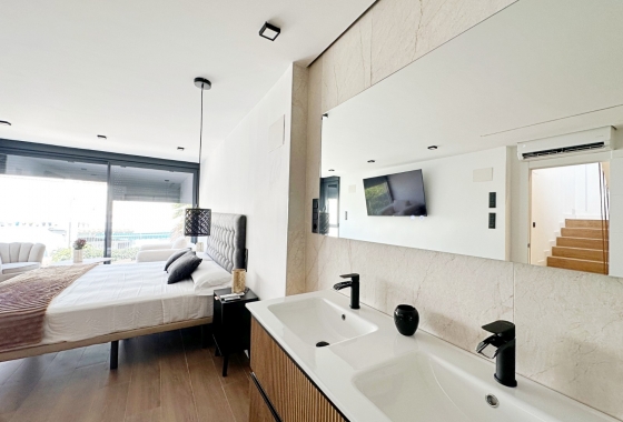 Resale - Townhouse - Torrevieja - Torrevieja - Aguas Nuevas