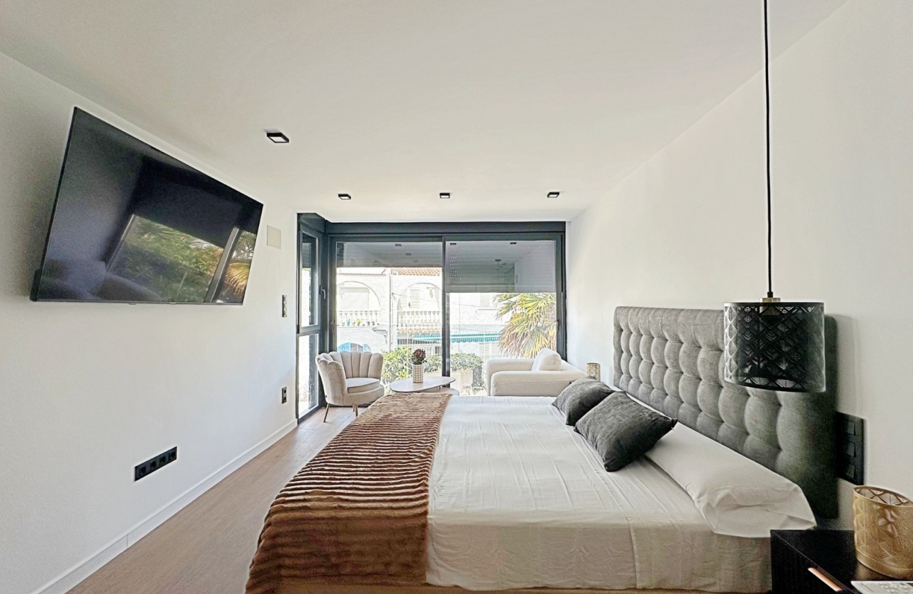 Resale - Townhouse - Torrevieja - Torrevieja - Aguas Nuevas